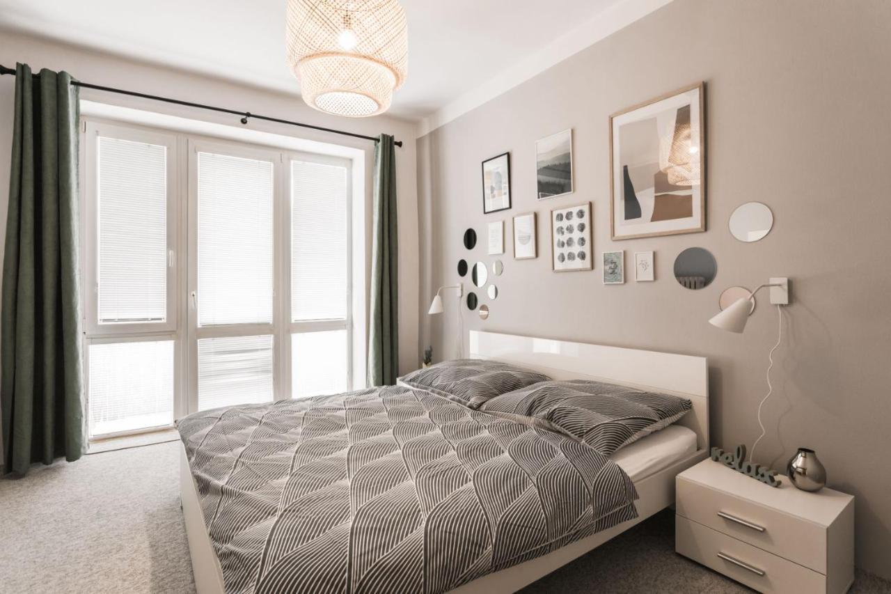 Flexihome Sk - Tolsteho - Free Parking On The Street - 2 Bedrooms كَشّا المظهر الخارجي الصورة